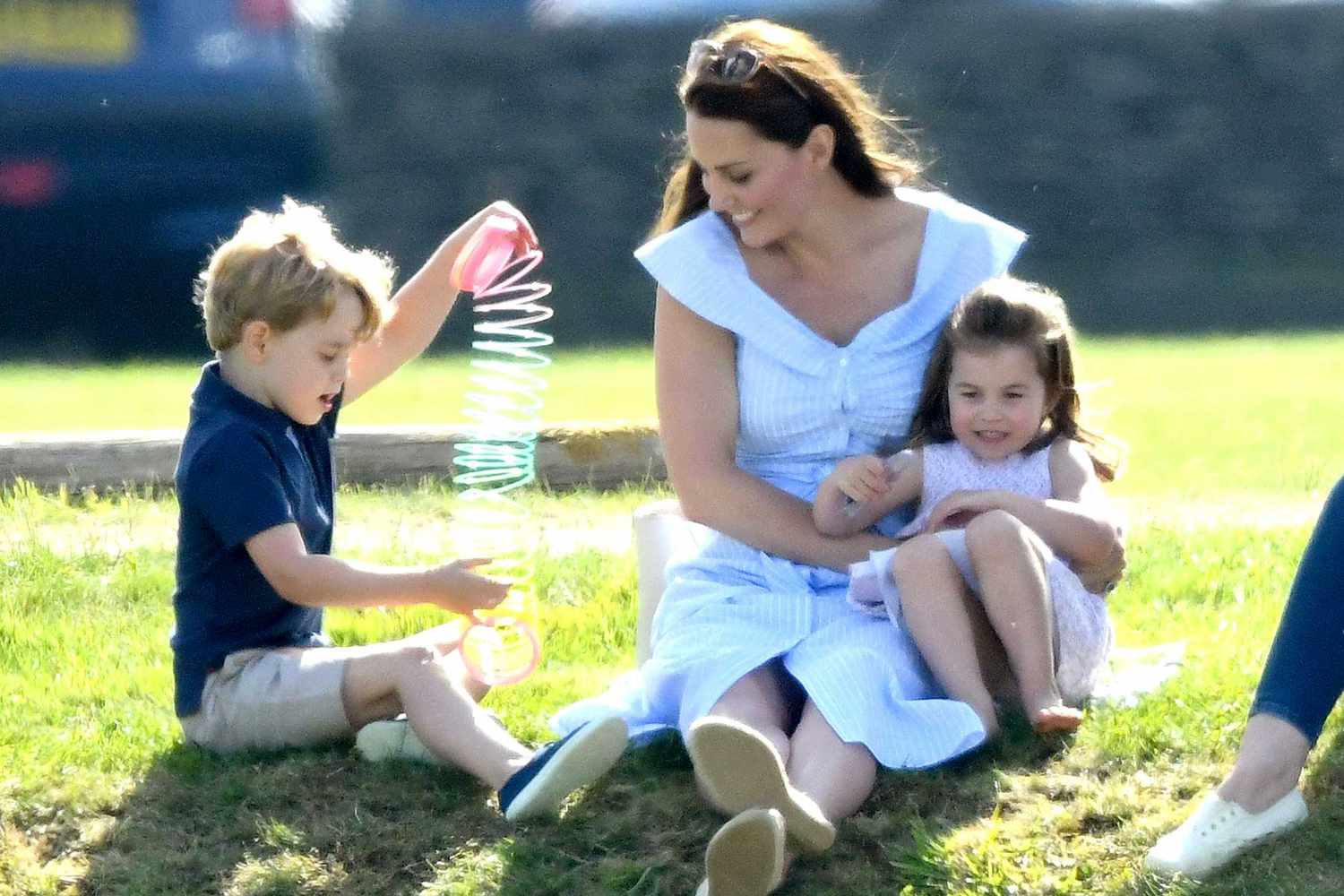 Kate Middleton, l'annuncio sui figli fa piangere tutto il mondo: l’ultima novità inaspettata