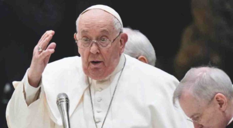 Bergoglio Ai Parroci: "Basta Omelie Lunghe, La Gente Si Addormenta ...