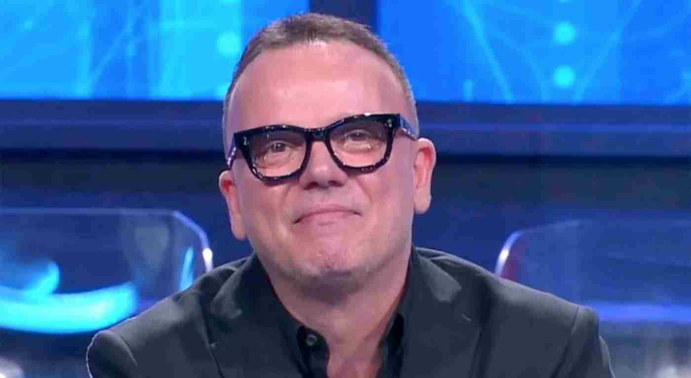 Gigi D’Alessio papà per la sesta volta: scopri il nome dolcissimo della sua bimba